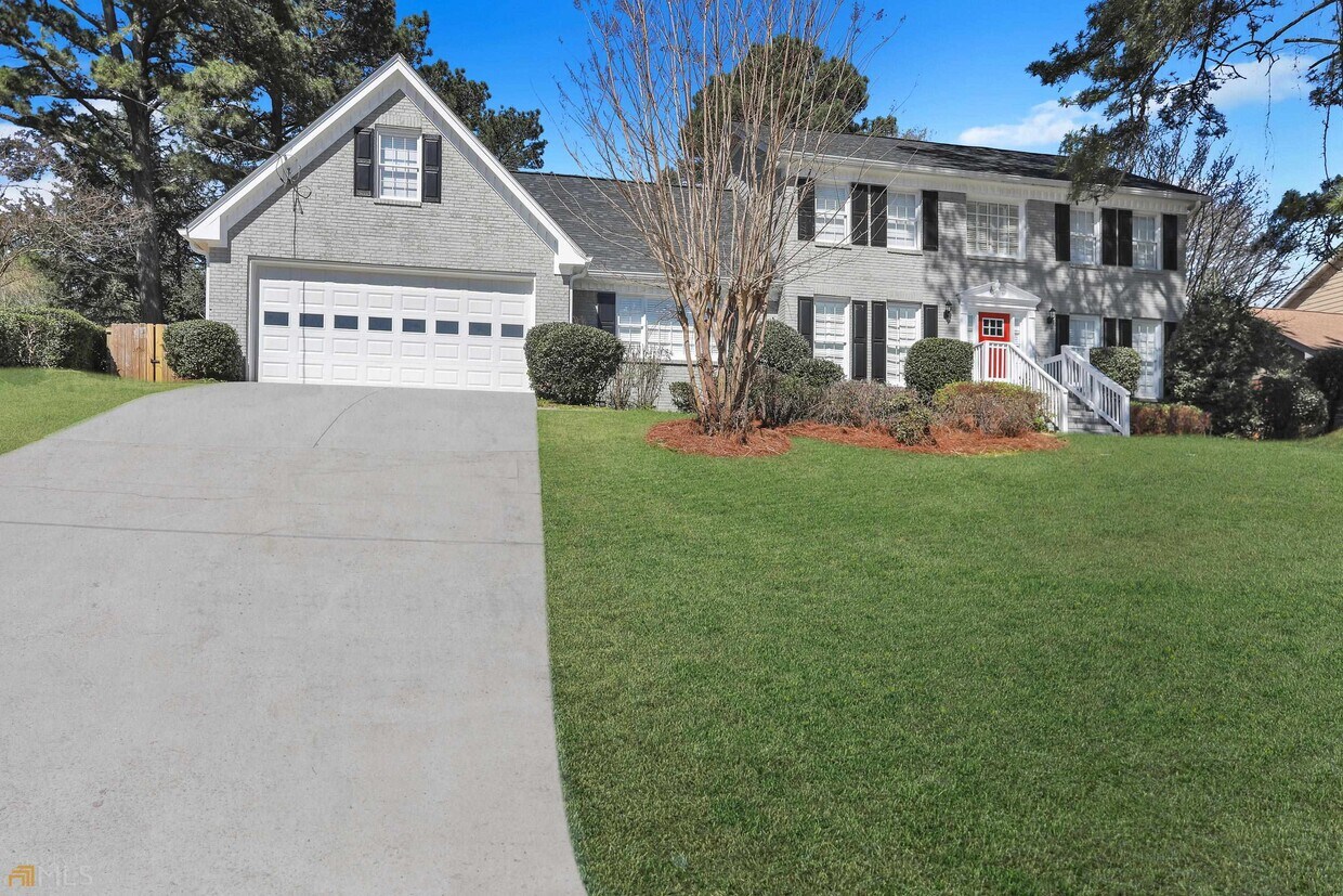 4011 Colonial Dr SW, Lilburn, GA 30047 House for Rent in Lilburn, GA