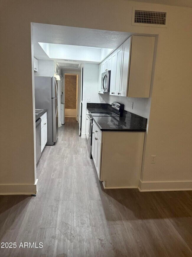 Foto del edificio - 18202 N Cave Creek Rd