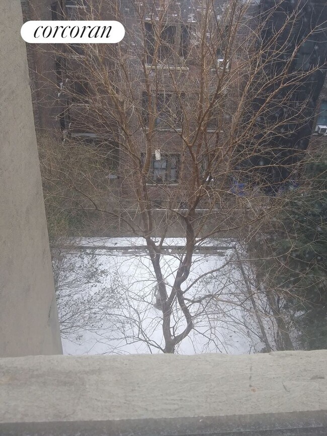 Foto del edificio - 550 W 165th St