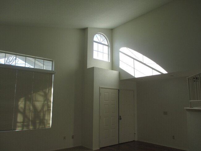 Building Photo - NorthWest Glen Ellen Subdivision