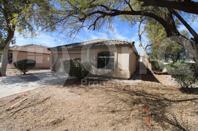 Foto del edificio - 4128 E Copper Rd