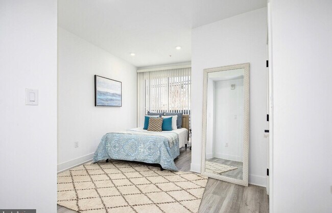 Foto del edificio - 759 18th St NE