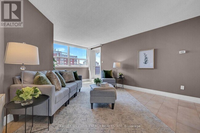 Photo du bâtiment - 80 Athol St E