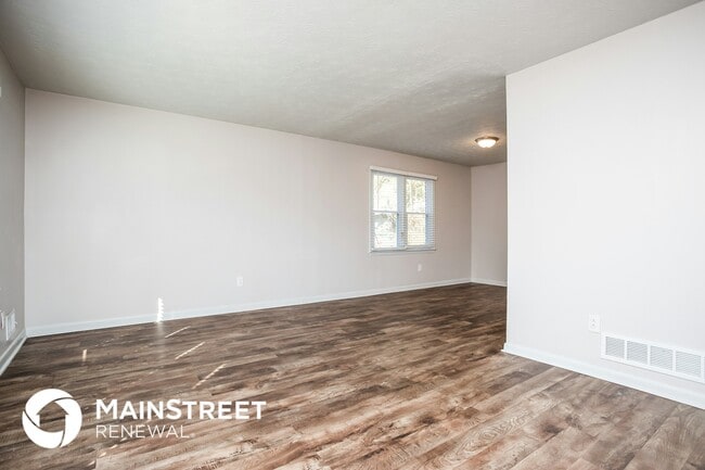 Foto del edificio - 537 Plainville Dr SW