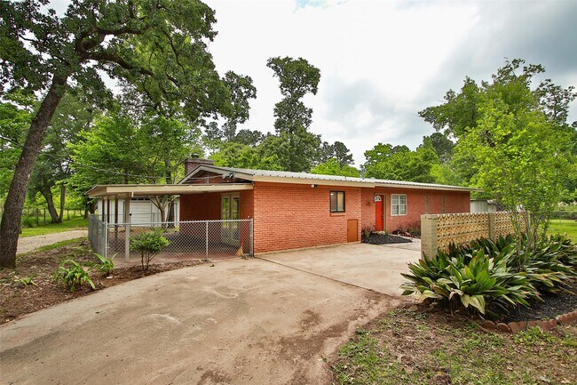Foto del edificio - 30115 Misty Meadow Dr