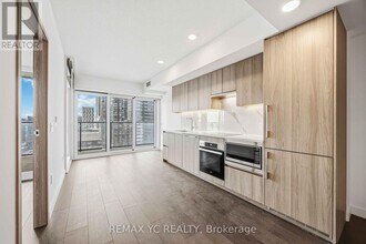 Building Photo - 3 Concord Cityplace Wy