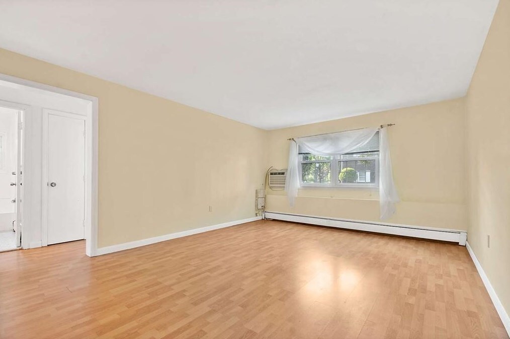 132 Parker St, Acton, MA 01720 Condo for Rent in Acton, MA