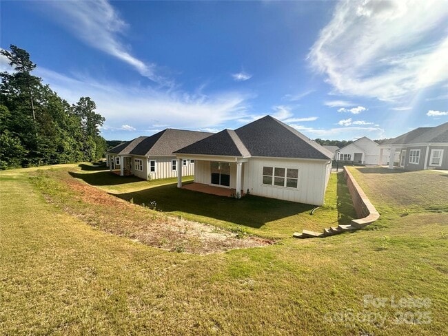 Building Photo - 4712 Anise Cir