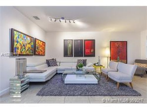 Building Photo - 11500 NW 77th St