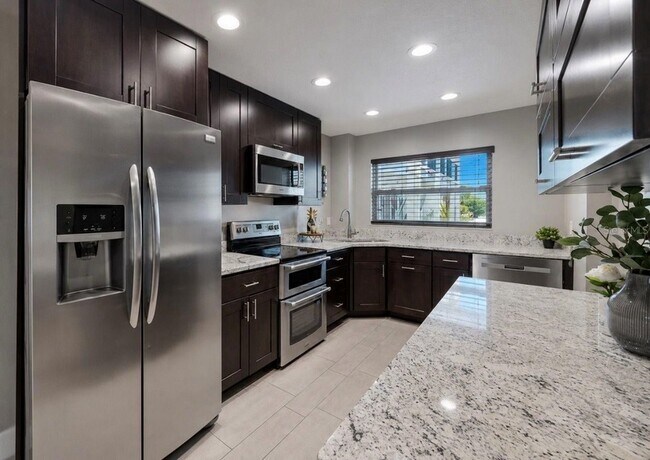 Foto del edificio - 1028 Apollo Beach Blvd