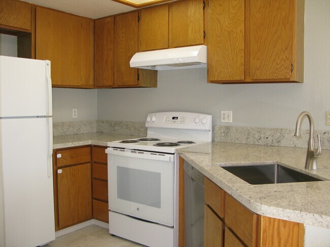 Foto del edificio - 5226 Hemlock St