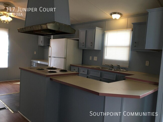 Building Photo - 117 Juniper Ct
