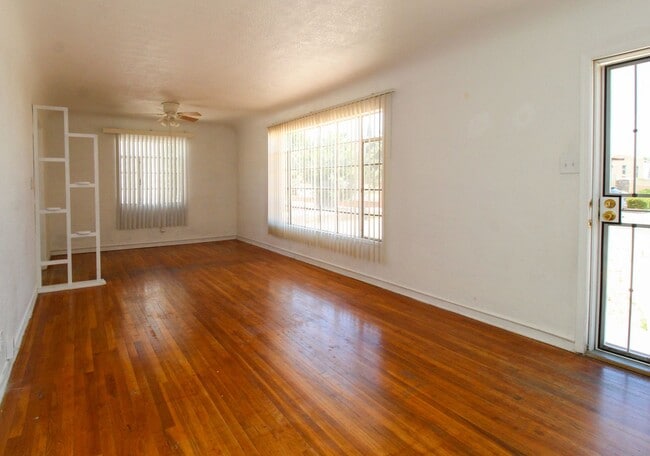 Building Photo - 601 Regan Older Home