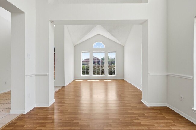 Building Photo - 2082 Sailmaker Ct