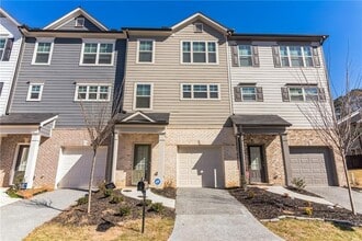Building Photo - 3123 Meadowstone Ln SW