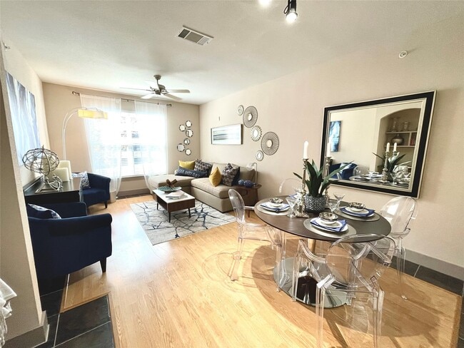 Foto del edificio - 3660 Richmond Ave.