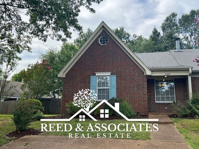 Building Photo - 3 Bedroom Townhome in Bartlett!