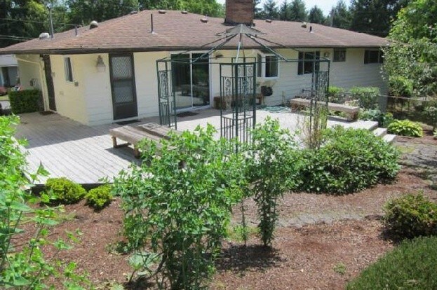 back yard - 5359 SW Martha Terrace