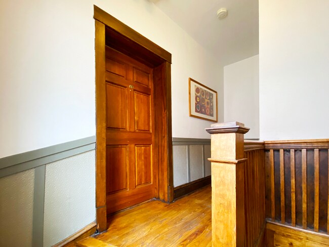 Foto del edificio - 7715 N Ashland Ave