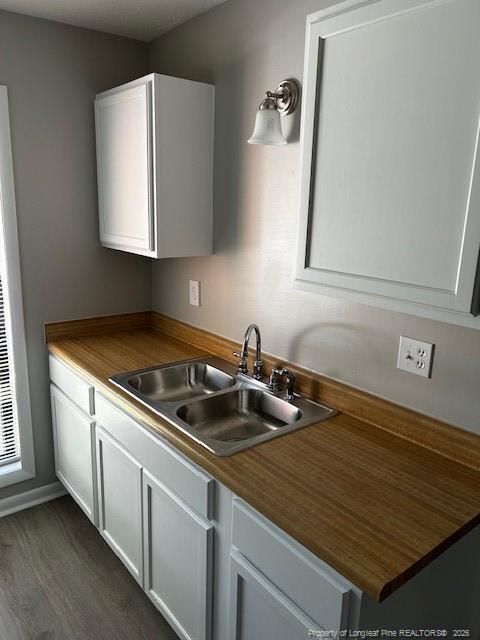 Foto del edificio - 1406 Tangora Ln