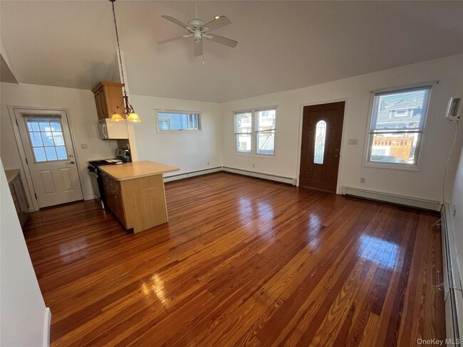 Building Photo - 72 Georgia Ave