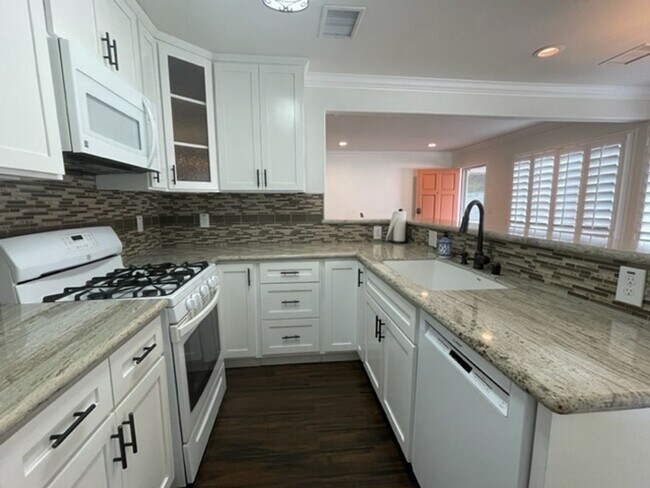 Foto del edificio - State Ave