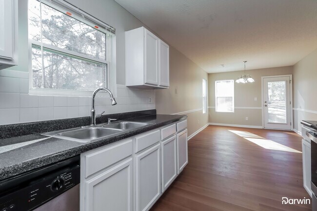 Building Photo - 85 Homestead Place, Rex, GA 30273