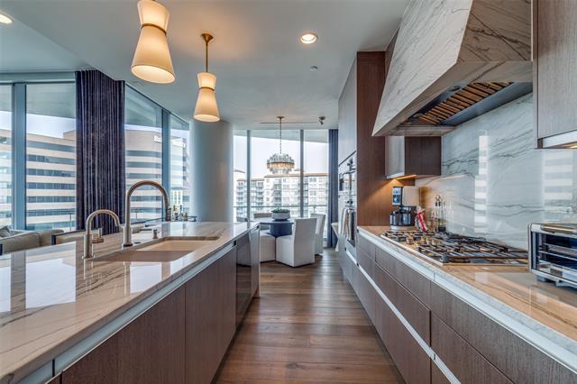 Foto del edificio - 3130 N Harwood St
