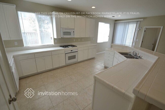 Foto del edificio - 17667 Red Barley Ct