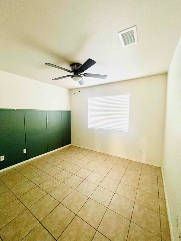 Building Photo - 3150 Arapaho Dr