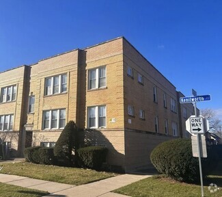 Building Photo - 2100 Kenilworth Ave