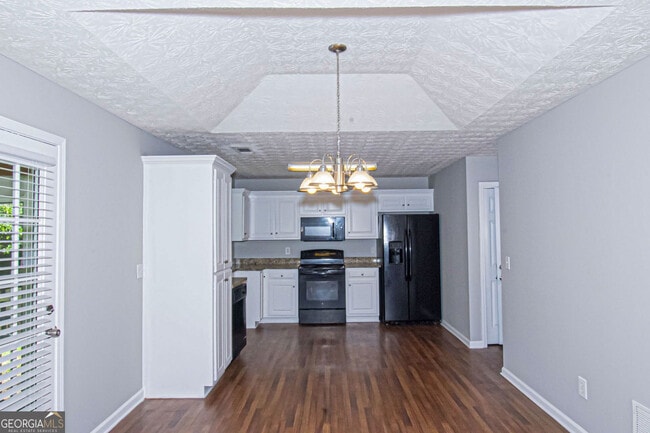 Building Photo - 65 Weldon Pl