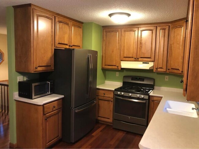 Foto del edificio - 317 23rd St SE