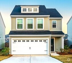 Building Photo - 2304 Trakand Dr