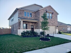 Building Photo - 124 Peruvian Ln