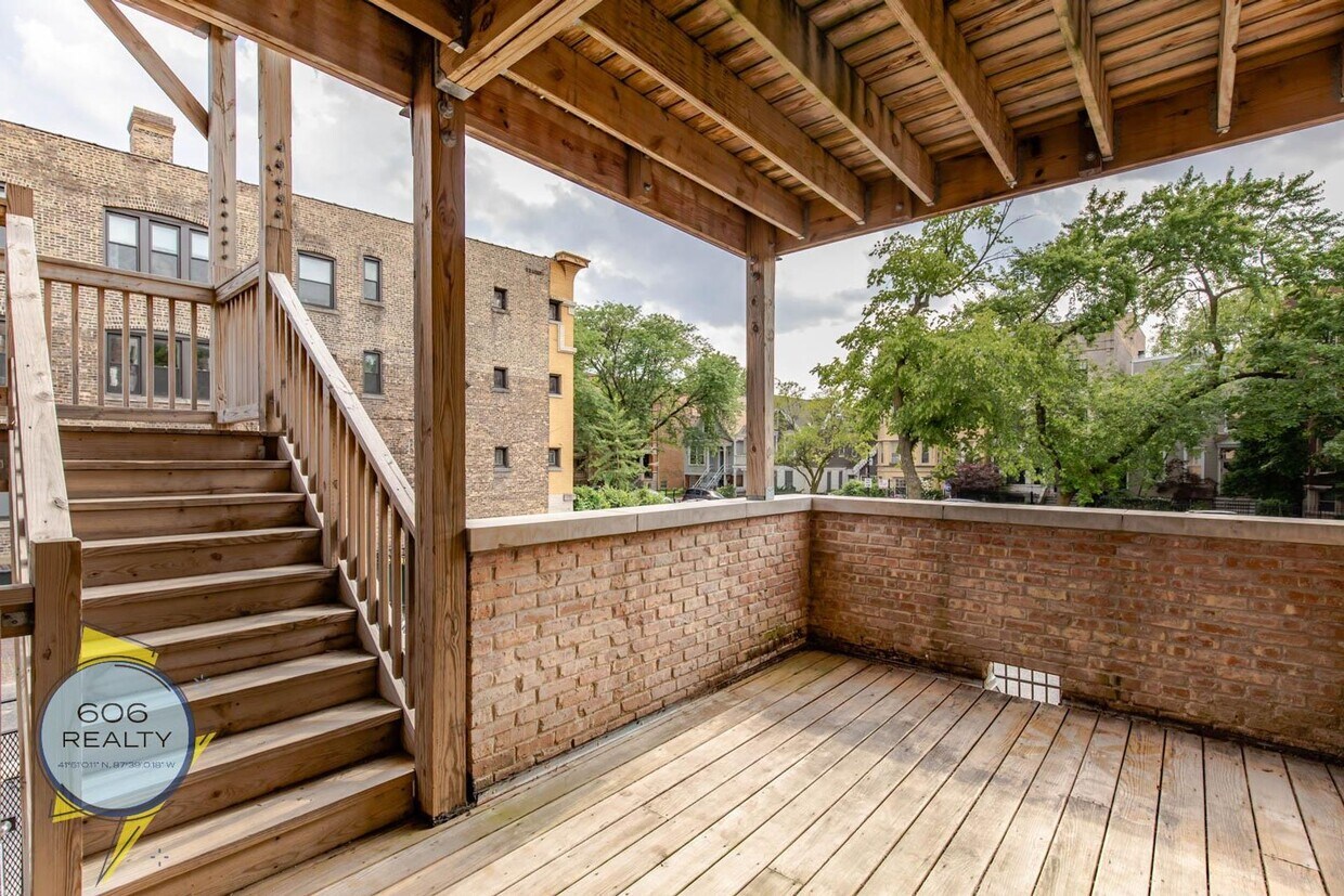 Foto principal - 649 W Deming Pl