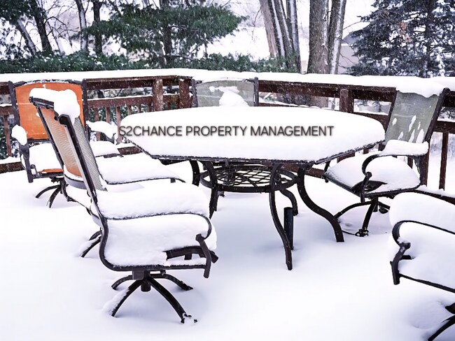 Foto del edificio - 228 126th Ave NW