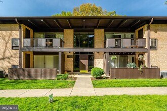 Building Photo - 7839 Enola St
