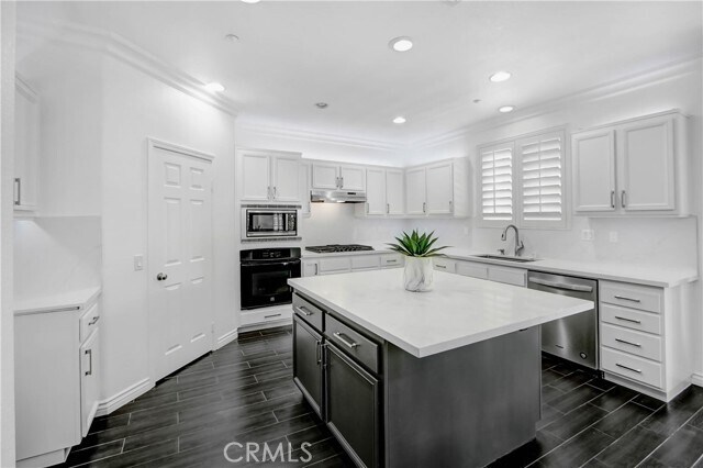 Building Photo - 41032 Crimson Pillar Ln
