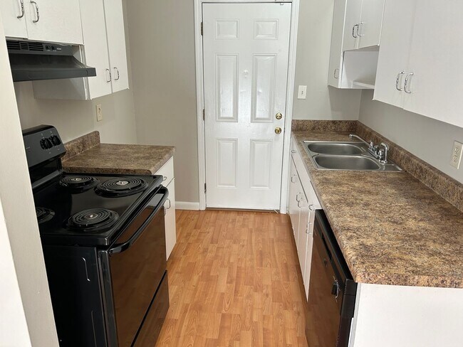 Foto del edificio - 8430 Conerly Dr S