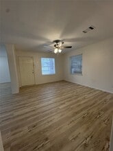 Building Photo - 10210 Orange Hill Ln