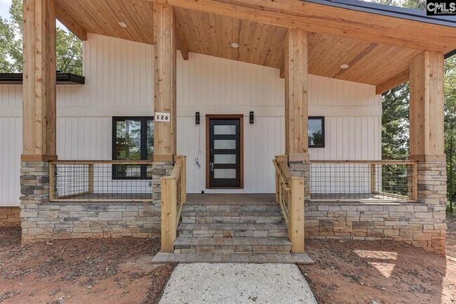 Foto del edificio - Lake Front Property with Dock
