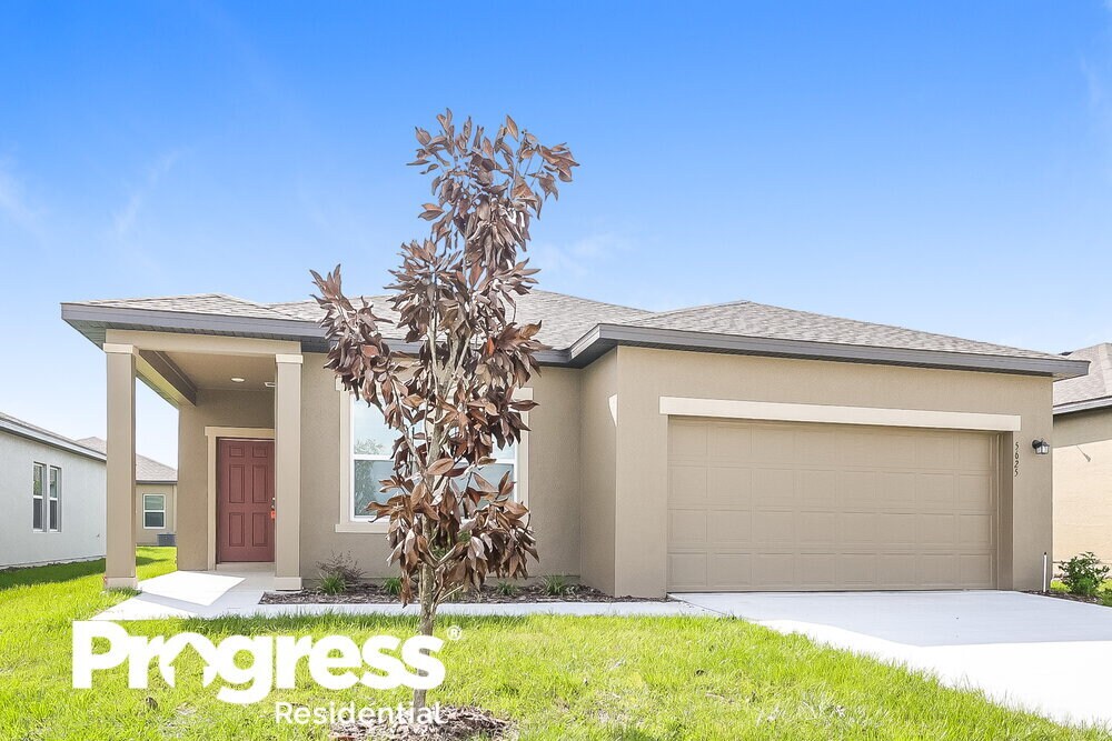 Foto principal - 5625 Alexander Springs Pl
