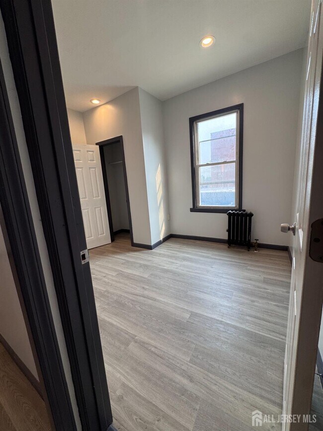 Foto del edificio - 211 N 13th St