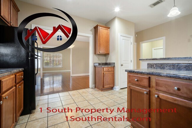 Building Photo - 7912 Park Pl Dr S