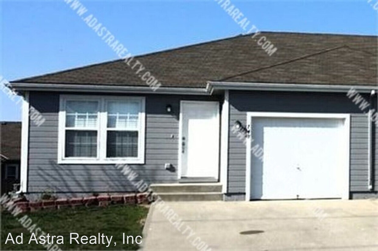 3 br, 2 bath House 748 Redwood St House Rental in Gardner, KS