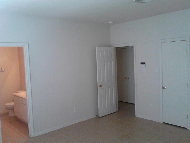 Foto del edificio - 9307 Stoneridge Canyon Ln