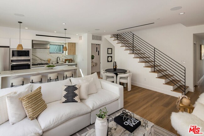 Foto del edificio - 1247 1/2 W Bellevue Ave