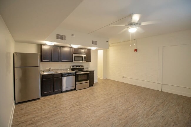 Interior Photo - The Press