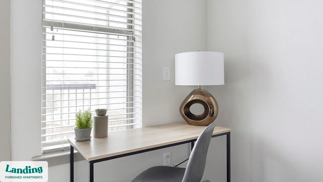 Foto del edificio - 4100 Northern Cross Blvd